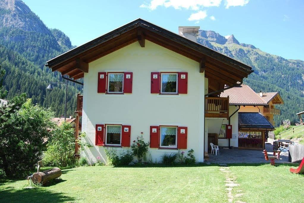 Appartamenti Chalet Orchidea Канацеи Экстерьер фото