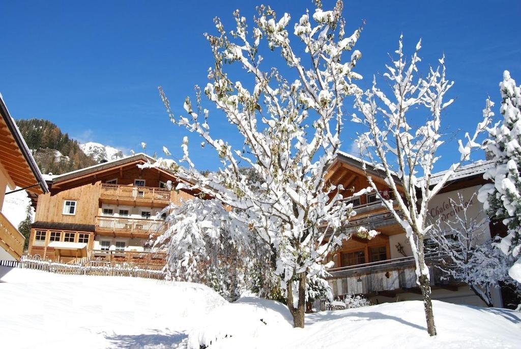 Appartamenti Chalet Orchidea Канацеи Экстерьер фото
